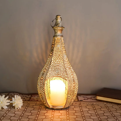 Elegant Metal Lantern Candle Holder - Home Decor Tabletop Lantern,Perfect forNew Year and Celebrations (Excluding Candles)